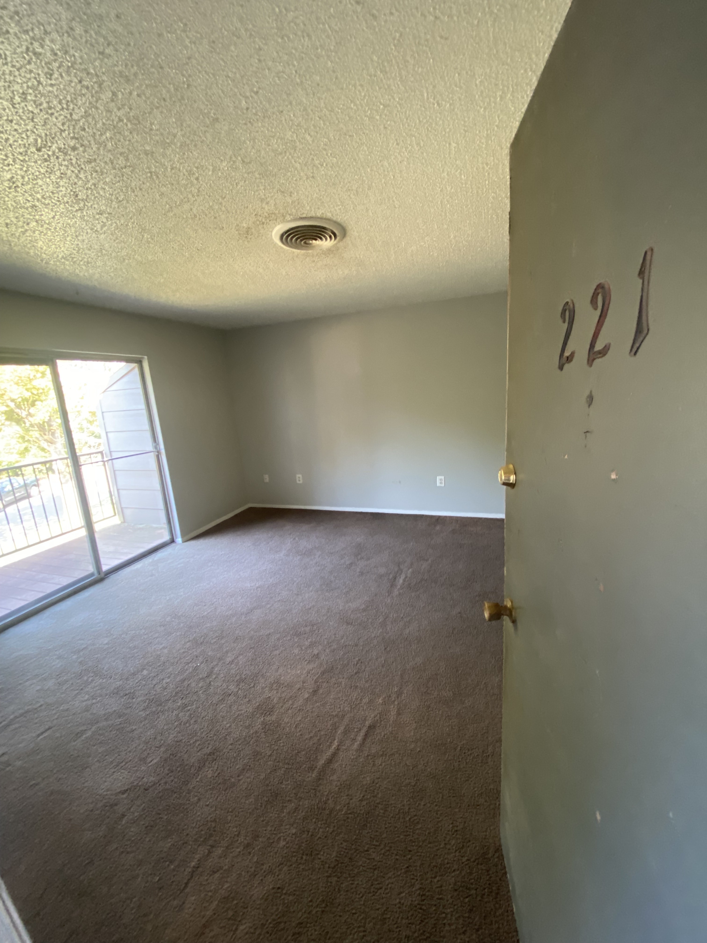 112 Wilson Street - 221