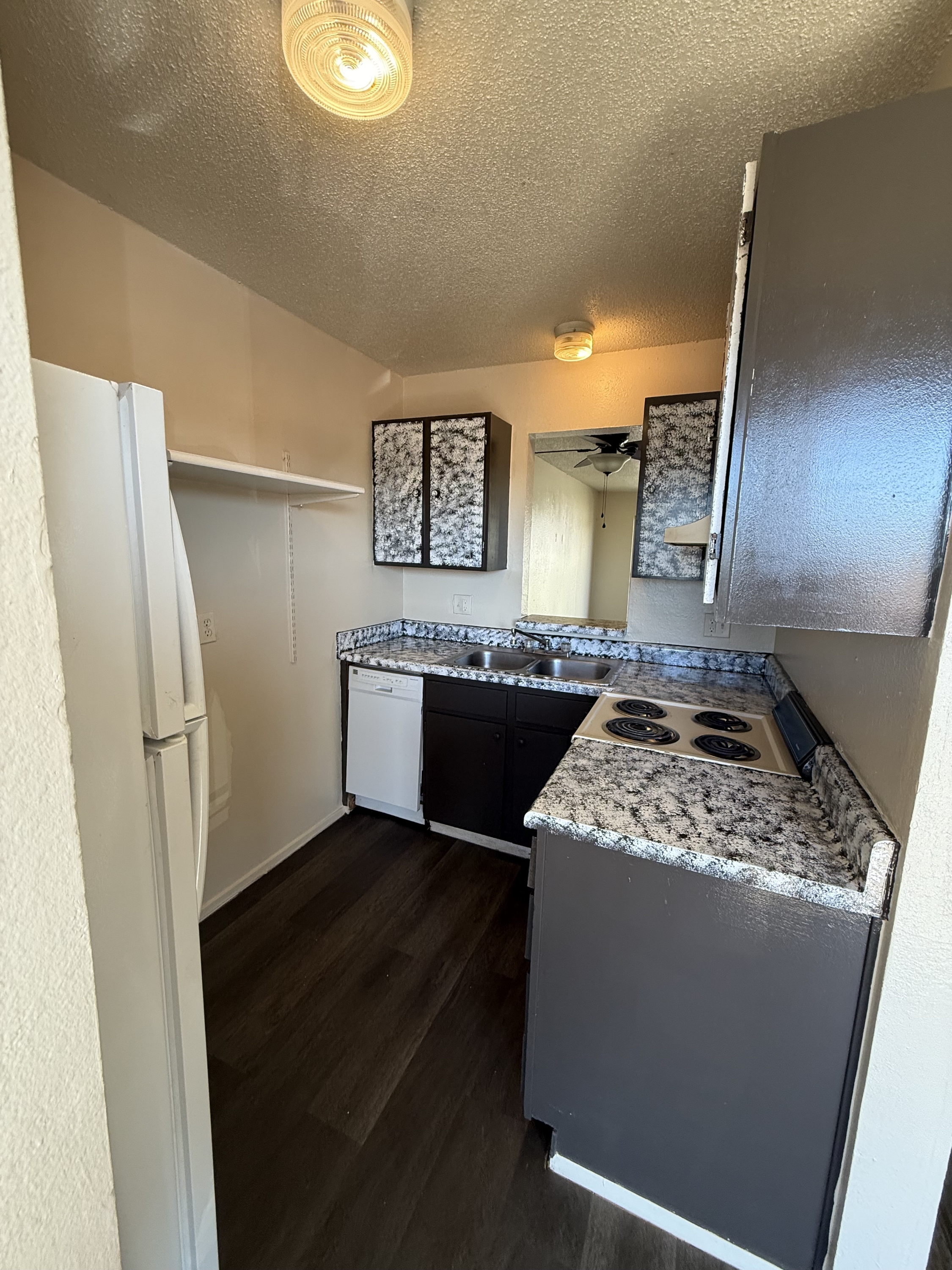 1603 N 6TH ST - SB218